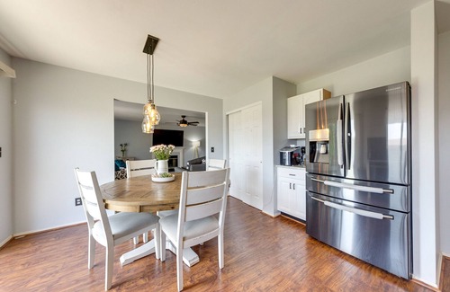 O'Fallon House | Spacious O'Fallon Vacation Home: 30 Mi to St Louis