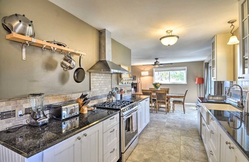 Boulder House | Spacious Oasis, 5-bedroom house in Boulder with Views, 5.5 miles from Pearl St