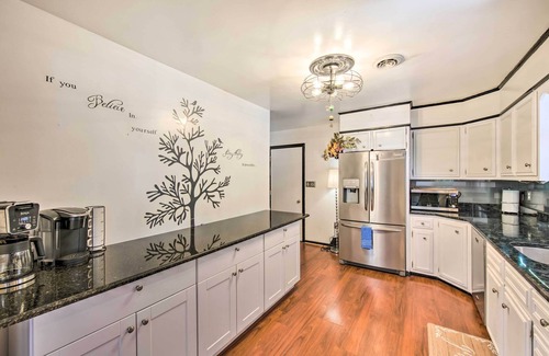 Palmyra House | Spacious Palmyra Home w/Fire Pit & Deck!