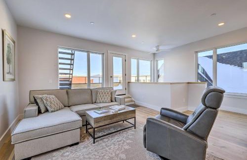 East Bayside House | Spacious Portland Home Walk Downtown!
