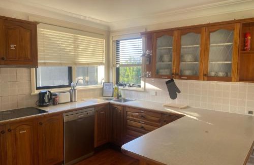 Greenacre House | Spacious Queen Room with Private Balcony - GA4