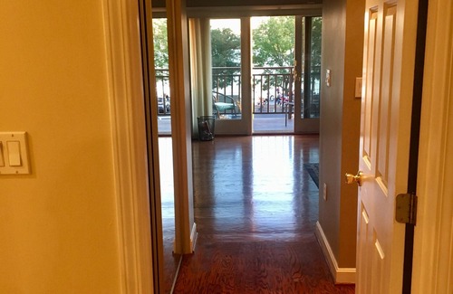 Louisville Condo | Spacious Riverfront Townhome Directly Across from Downtown Louisville