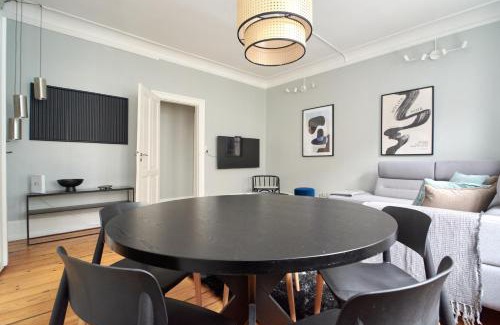 København V Apartment | Spacious Scandinavian 3BR Apartment in Vibrant Area