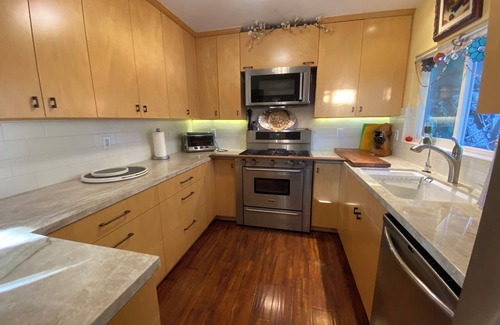 Mesa Verde House | Spacious, secure, quiet. Sleeps 4. Private yards, off-street parking. Pets ok.