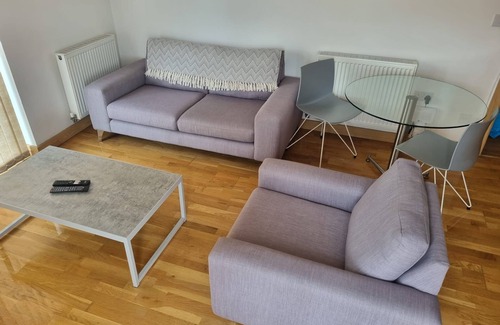 Southend-on-Sea Apartment | Spacious Southend Apartment | Perfect for Families & Friends