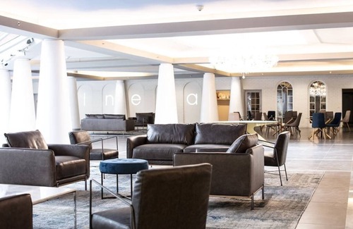 Laval Apartment | Spacious studio Laval, all included, wifi, parking