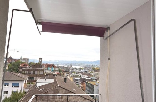 Center Apartment | Spacious studio with balcony (Vineyard 71)