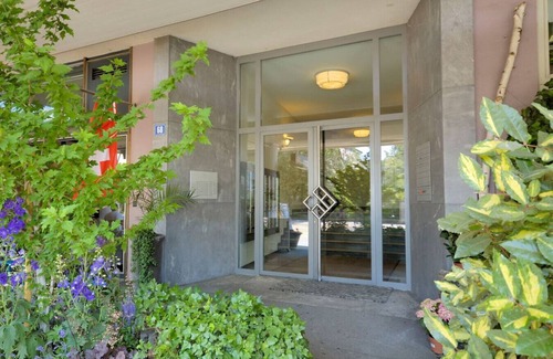 Center Apartment | Spacious studio with balcony (Vineyard 71)