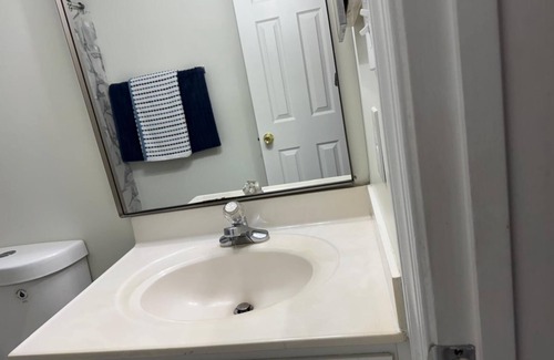 Montgomery Village House | Spacious & Stylish 3-BR Home with Modern Comforts in Montgomery Village