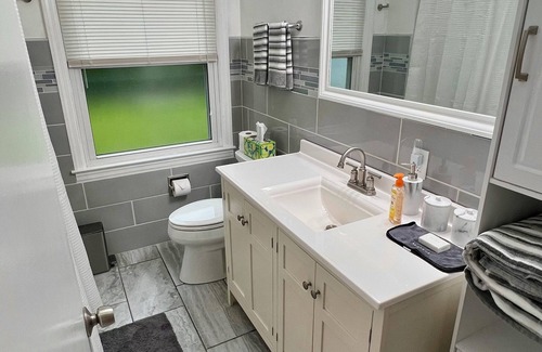 Wauwatosa House | Spacious, Stylish Retreat. Cozy and Quiet. Centrally located 3 bed Ranch