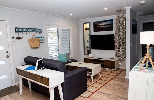 Surf Beach House | Spacious Surfside Unit - Surf Beach
