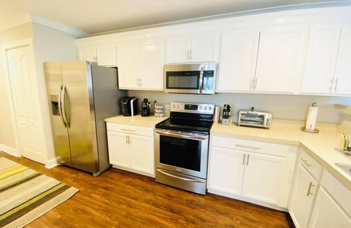 Keys Of Marsh Harbor House | Spacious Townhouse w/Pool, Porch & Beach Access – Family-Friendly Fun