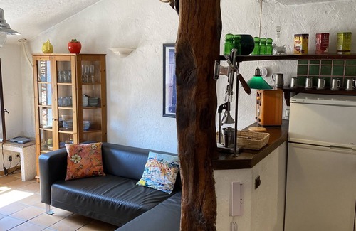 Vence House | Spacious townhouse with roof terrace, situated in Vence centre