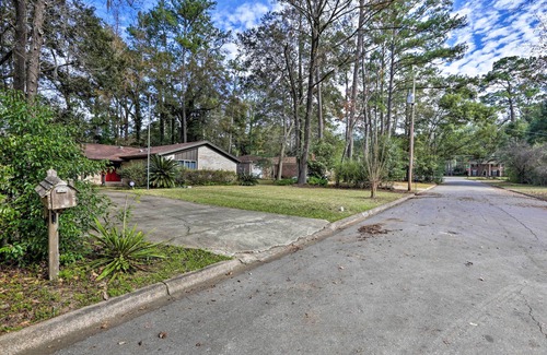Tallahassee House | Spacious Tranquil and Cozy 4BDR HOME - FSU, TCC, FAMU