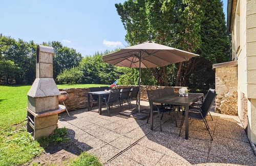 Plana nad Luznici Villa | Spacious two-storey villa with heated indoor pool, sauna and large garden