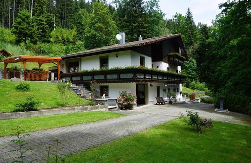 Bad Koetzting Apartment | Spacious vacation apartment with balcony and terrace