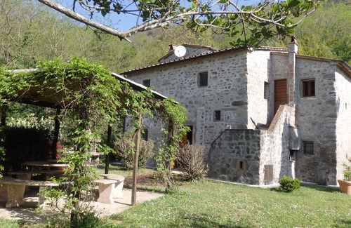 Marliana Villa | Spacious villa in the typical countryside of Tuscany, tranquillity and peace