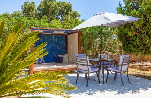 Monte Raposo Villa | Spacious villa with jacuzzi & BBQ in Armação