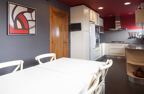 Cambrils Villa | Spacious villa with private pool and free wifi, sleeps 12 - VILLA NOSTRA
