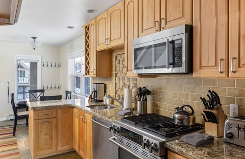 Telluride Condo | Spacious Winter Condo by InvitedHome | Top Floor, In Town, Hot Tub
