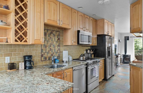 Telluride Condo | Spacious Winter Condo by InvitedHome | Top Floor, In Town, Hot Tub