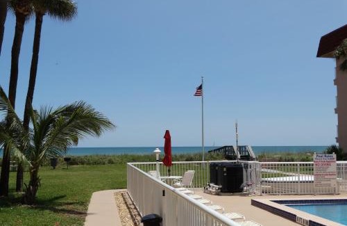 Cocoa Beach House | Spanish Main Unit 4- Direct Oceanfront Condo!