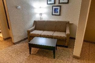 Southeast Houston Hotel | Spark By Hilton Houston Hobby Airport