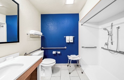 Southwest Orlando Hotel | Spark by Hilton Orlando near Universal