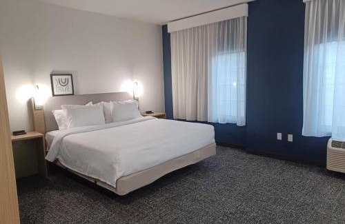 Redlands Hotel | Spark By Hilton Redlands