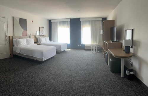 Redlands Hotel | Spark by Hilton Redlands