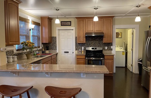Dixon House | Sparkling Clean-Convenient location!