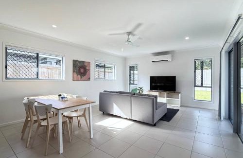 Park Ridge House | Sparkling New Home - Suburban Charm Awaits!