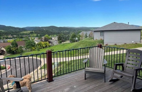 Spearfish House | Spearfish scenic views new home