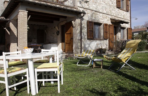 Calvi di Umbria House | SPECIAL OFFER "Casale Nonna Teresa" in Calvi dell umbria
