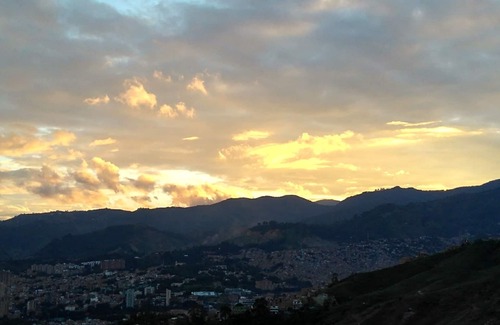 San Javier Apartment | Spectacular Apartment Calazans Medellin!