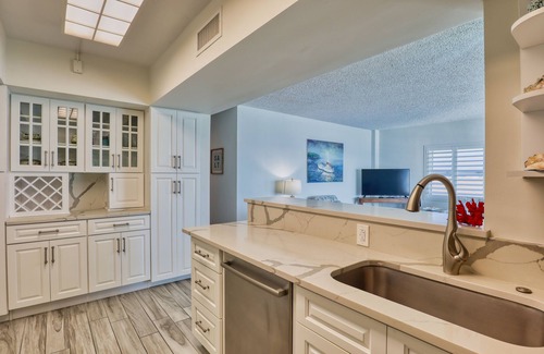 South Patrick Shores Condo | Spectacular Beachfront 2-bedroom condo in relaxing Satellite Beach