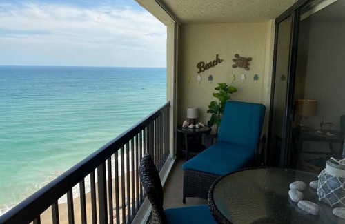 Hutchinson Island South Condo | Spectacular, Beach Front