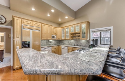 Zephyr Cove Condo | Spectacular Getaway, steps from the Lake