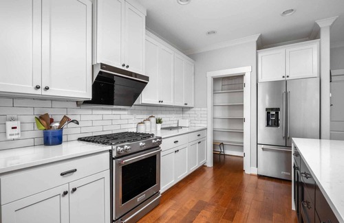 Beaverton House | Spectacular Hillside Escape w/Valley Views, Game Room w/Pool Table and Foosball, Huge Deck/Patio
