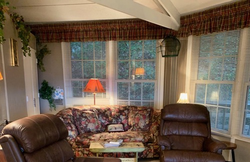 Sky Valley House | Spectacular mountain views *** HANGOVER MOUNTAIN***
