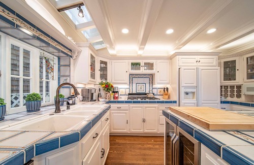 Naples House | Spectacular One of a-Kind 6 Bedroom-3 Story Naples Waterfront Home