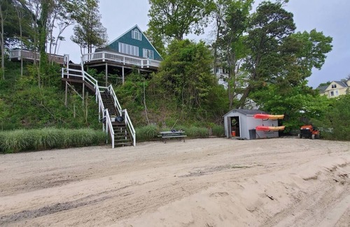 Island Heights House | Spectacular waterfront w/private Beach 5 BR Island Heights