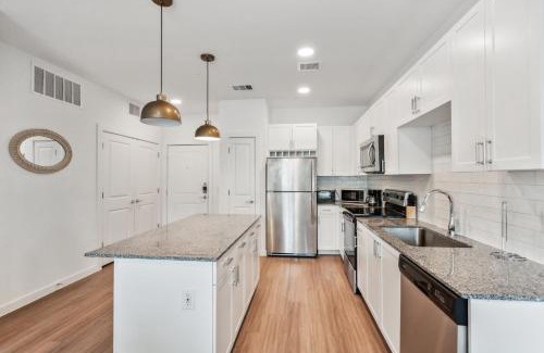 Austin Apartment | Spectra Parks 7310, Stunning Austin Oasis