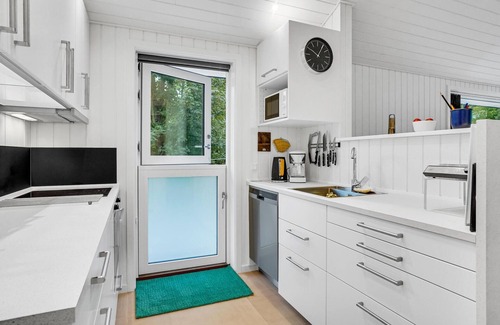 Ordrup House | Spend a relaxing vacation with the family near the water!