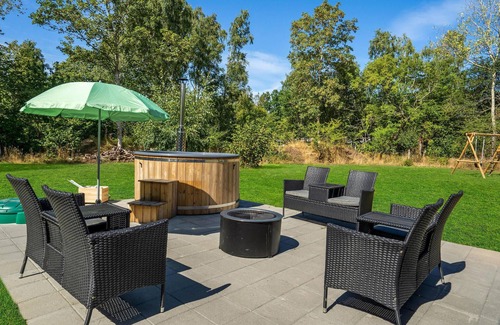 Ordrup House | Spend a relaxing vacation with the family near the water!