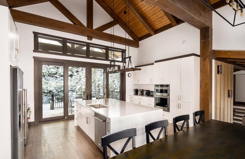 Spanish Peaks House | Spend the Holidays in Big Sky! Spanish Peaks Home with Sweeping Views and Private Hot Tub!