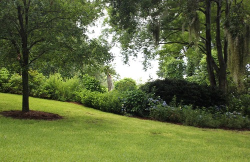 Fairhope House | Spend Your Vacation In A Real Southern Hotel