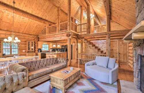 Lake City House | Splendid Family Cabin with Hot Tub and Grill!
