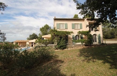 Menerbes Villa | Splendid Provencal property with breathtaking views