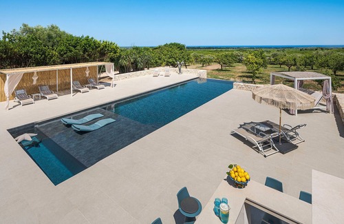 Noto Villa | Splendid villa with pool near Noto - DiCasaInSIcilia